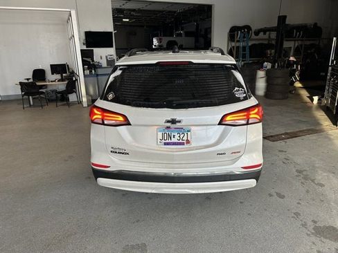 Certified 2022 Chevrolet Equinox RS w/ RS Leather Package image 4