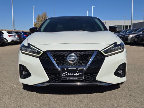 Used 2022 Nissan Maxima Platinum w/ Sport Mat Group image 10