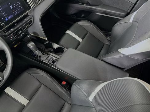 Certified 2025 Toyota Camry SE image 24