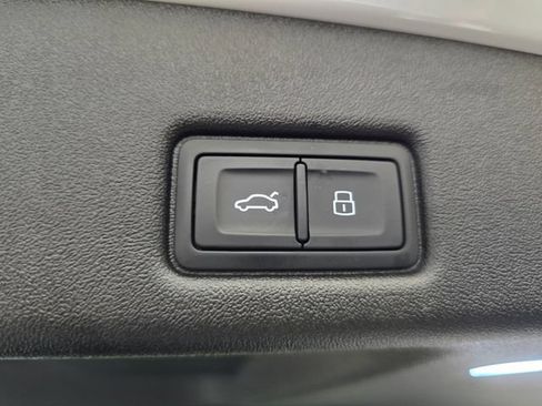 Certified 2025 Audi Q5 Premium Plus AWD/4WD image 37