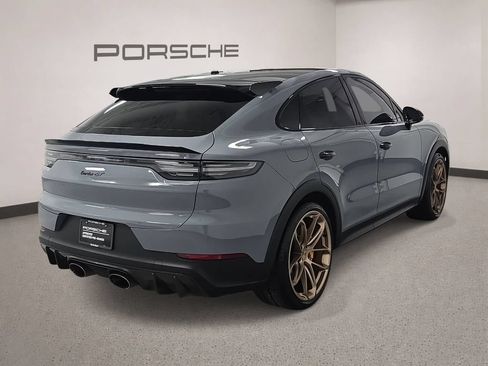 Certified 2023 Porsche Cayenne Turbo GT AWD/4WD image 7