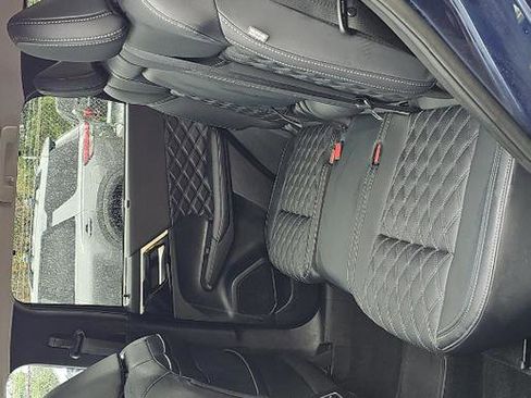 Used 2024 Mitsubishi Outlander SEL Black Edition image 14