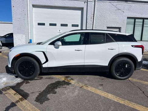 New 2026 Chevrolet Blazer EV LT AWD/4WD image 5