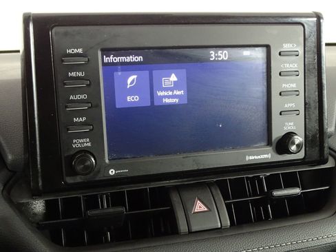 Used 2022 Toyota RAV4 LE image 34