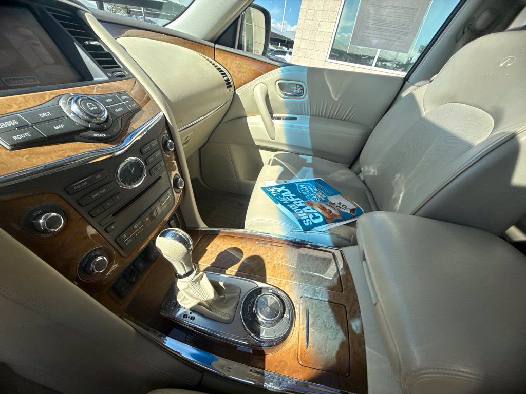 Used 2014 INFINITI QX80 4WD w/ Theater Package image 19
