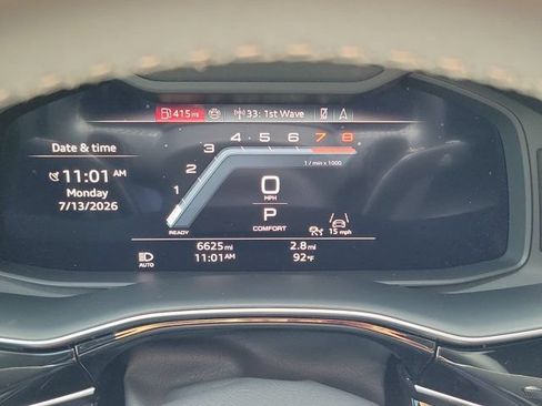 Certified 2025 Audi Q8 Premium Plus w/ Premium Plus Package AWD/4WD image 24