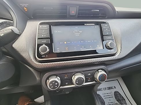 Used 2019 Nissan Kicks S FWD image 25