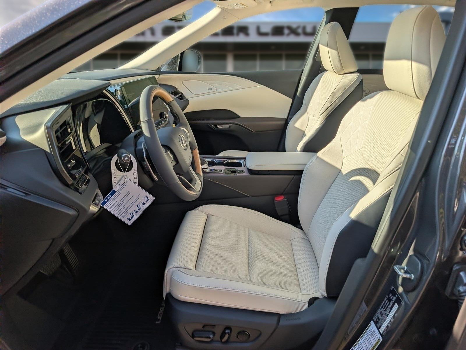 New 2026 Lexus RX 350 AWD/4WD image 13