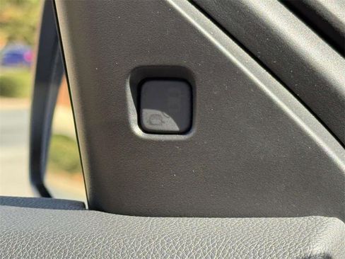 Certified 2025 Acura RDX SH-AWD w/ Advance Package image 20