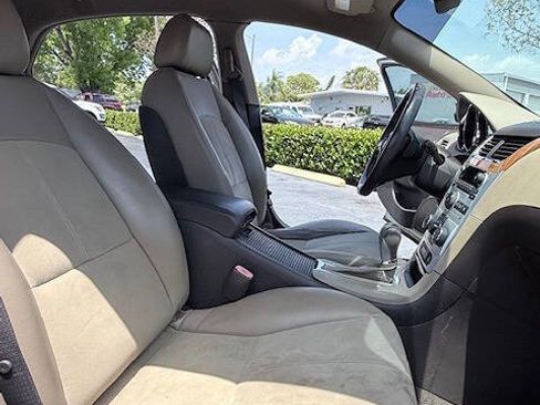Used 2009 Chevrolet Malibu LT FWD image 13