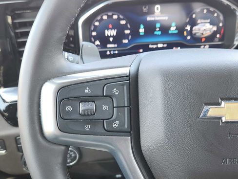 Used 2024 Chevrolet Silverado 1500 LTZ w/ LTZ Premium Package AWD/4WD image 18