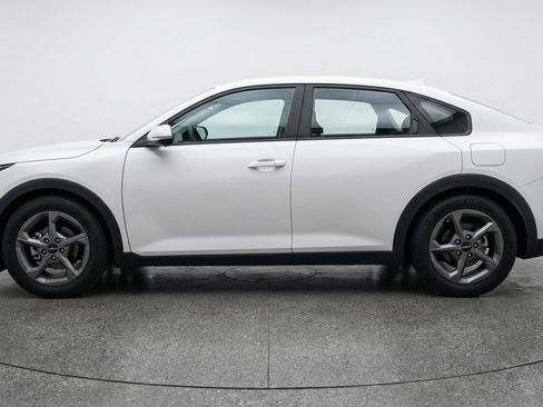 Used 2025 Kia K4 FWD image 5