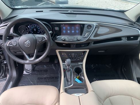 Used 2020 Buick Envision Premium image 9