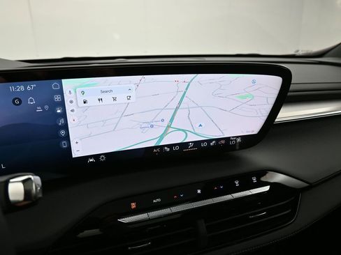 New 2025 Buick Enclave Avenir w/ Super Cruise Package image 13