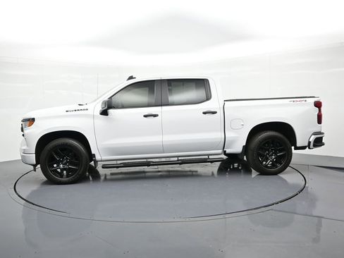Used 2023 Chevrolet Silverado 1500 Custom w/ LPO, Dark Essentials Package AWD/4WD image 9