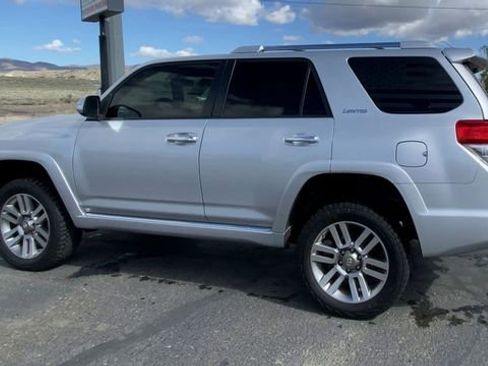 Used 2013 Toyota 4Runner Limited AWD/4WD image 6