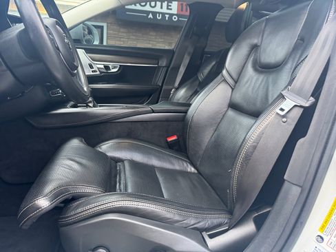 Used 2018 Volvo V90 T6 Cross Country w/ Convenience Package image 20