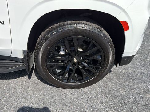 Used 2023 Chevrolet Suburban LS w/ Max Trailering Package AWD/4WD image 39