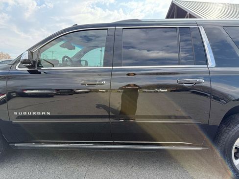 Used 2018 Chevrolet Suburban Premier image 45
