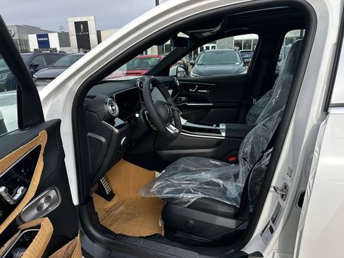 New 2025 Mercedes-Benz GLC 63 AMG S image 40