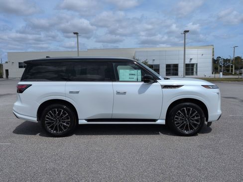 New 2026 INFINITI QX80 Autograph AWD/4WD image 4