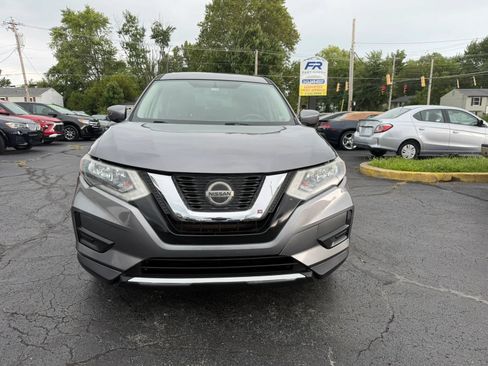 Used 2018 Nissan Rogue S FWD image 9