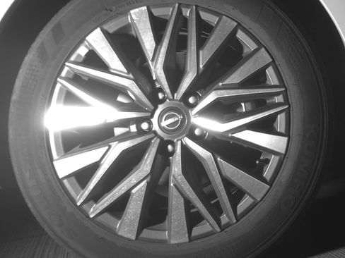 Used 2025 Nissan Altima 2.5 SV image 13