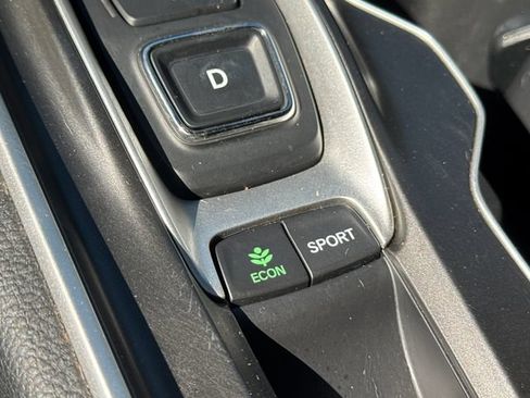Used 2022 Honda Accord Sport image 30