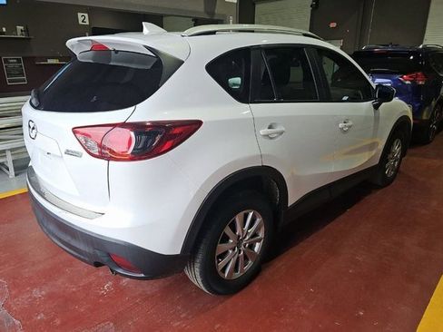 Used 2016 MAZDA CX-5 Touring image 2