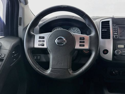 Used 2015 Nissan Frontier PRO-4X w/ Pro-4x Luxury Package AWD/4WD image 17