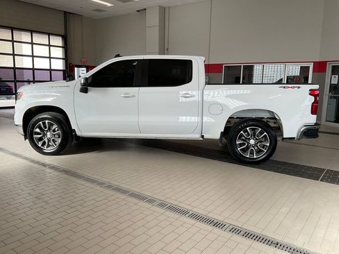 Used 2023 Chevrolet Silverado 1500 LT image 4
