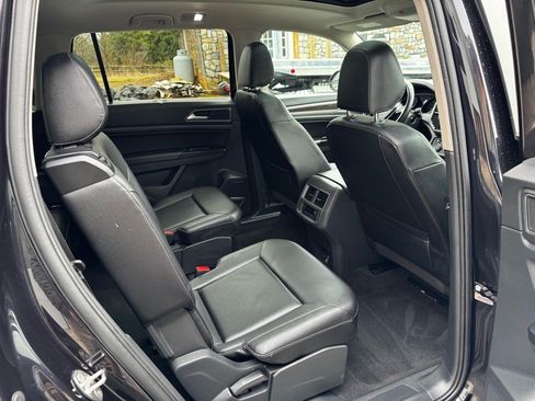 Used 2019 Volkswagen Atlas SE w/ Panoramic Sunroof Package AWD/4WD image 24