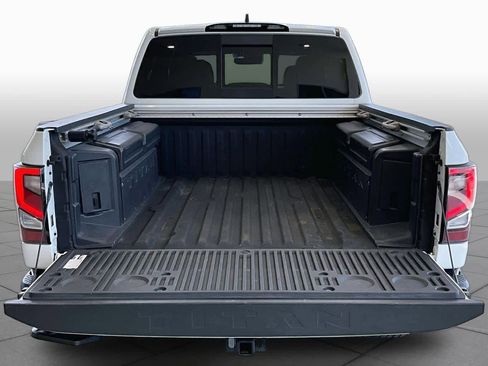 Used 2024 Nissan Titan Platinum Reserve w/ Moonroof Package AWD/4WD image 36