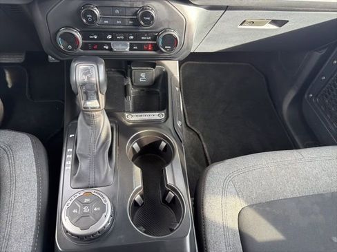 Used 2025 Ford Bronco Big Bend image 15