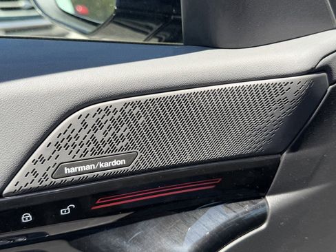 New 2026 BMW 530i xDrive w/ M Sport Package AWD/4WD image 28