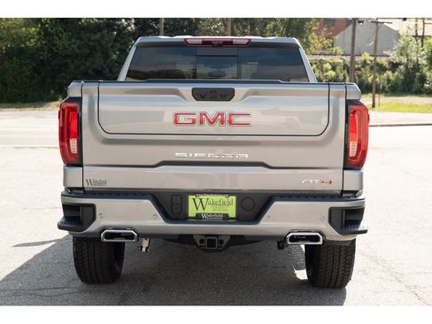 New 2026 GMC Sierra 1500 AT4 image 7
