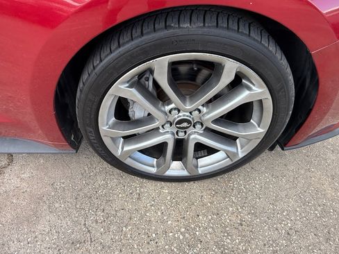 Used 2019 Ford Mustang GT Premium RWD image 12