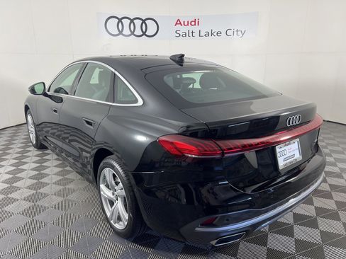 Used 2025 Audi A5 2.0T Premium Plus w/ Premium Plus image 5