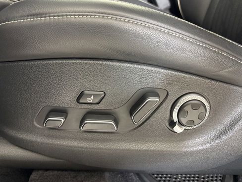 Used 2024 Genesis GV80 3.5T w/ Advanced Package image 15