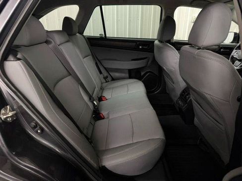 Used 2019 Subaru Outback 2.5i Limited w/ Protection Package #1 AWD/4WD image 26