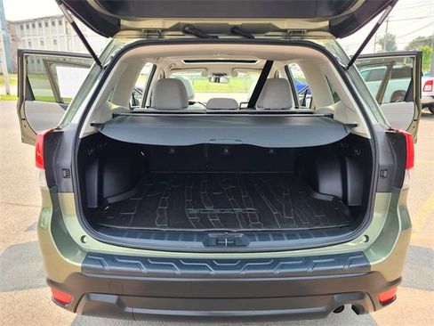 Used 2021 Subaru Forester Premium image 24