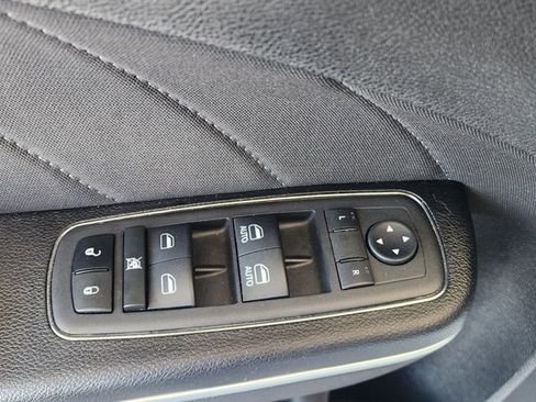 Used 2022 Dodge Charger R/T image 11