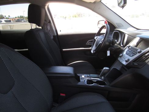 Used 2013 Chevrolet Equinox LT w/ Driver Convenience Package AWD/4WD image 8