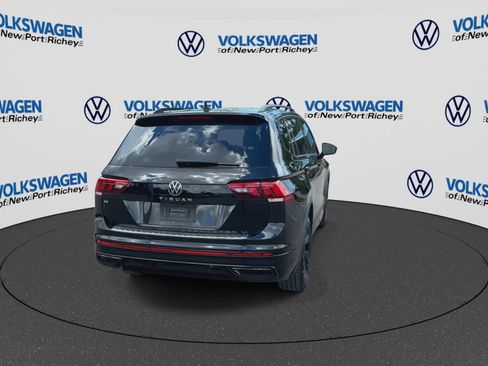 Used 2024 Volkswagen Tiguan SE R-Line FWD image 7