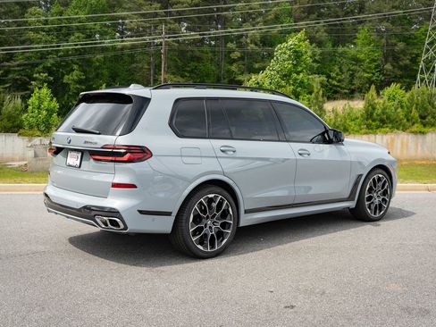 Used 2023 BMW X7 M60i w/ Executive Package AWD/4WD image 20