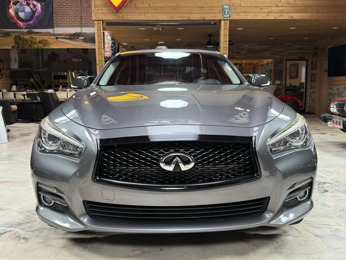 Used 2015 INFINITI Q50 Premium w/ Navigation Package AWD/4WD image 2