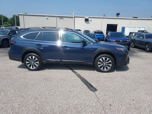 Certified 2025 Subaru Outback Limited XT w/ Popular Package #2 AWD/4WD image 11