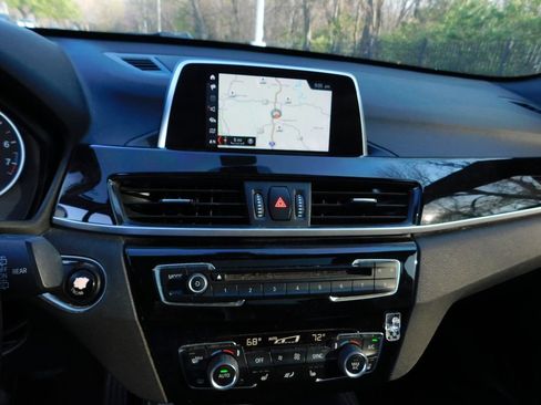 Used 2018 BMW X1 sDrive28i image 10