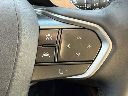 Used 2025 Lexus RX 450h AWD w/ Luxury Package image 22