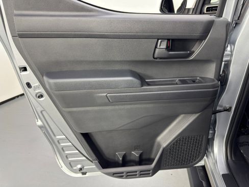 Used 2024 Toyota Tacoma SR5 image 39